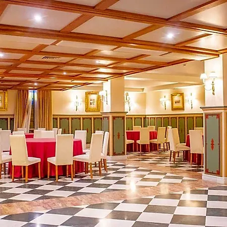 Yit Vereda Real 4* Valencina de la Concepción
